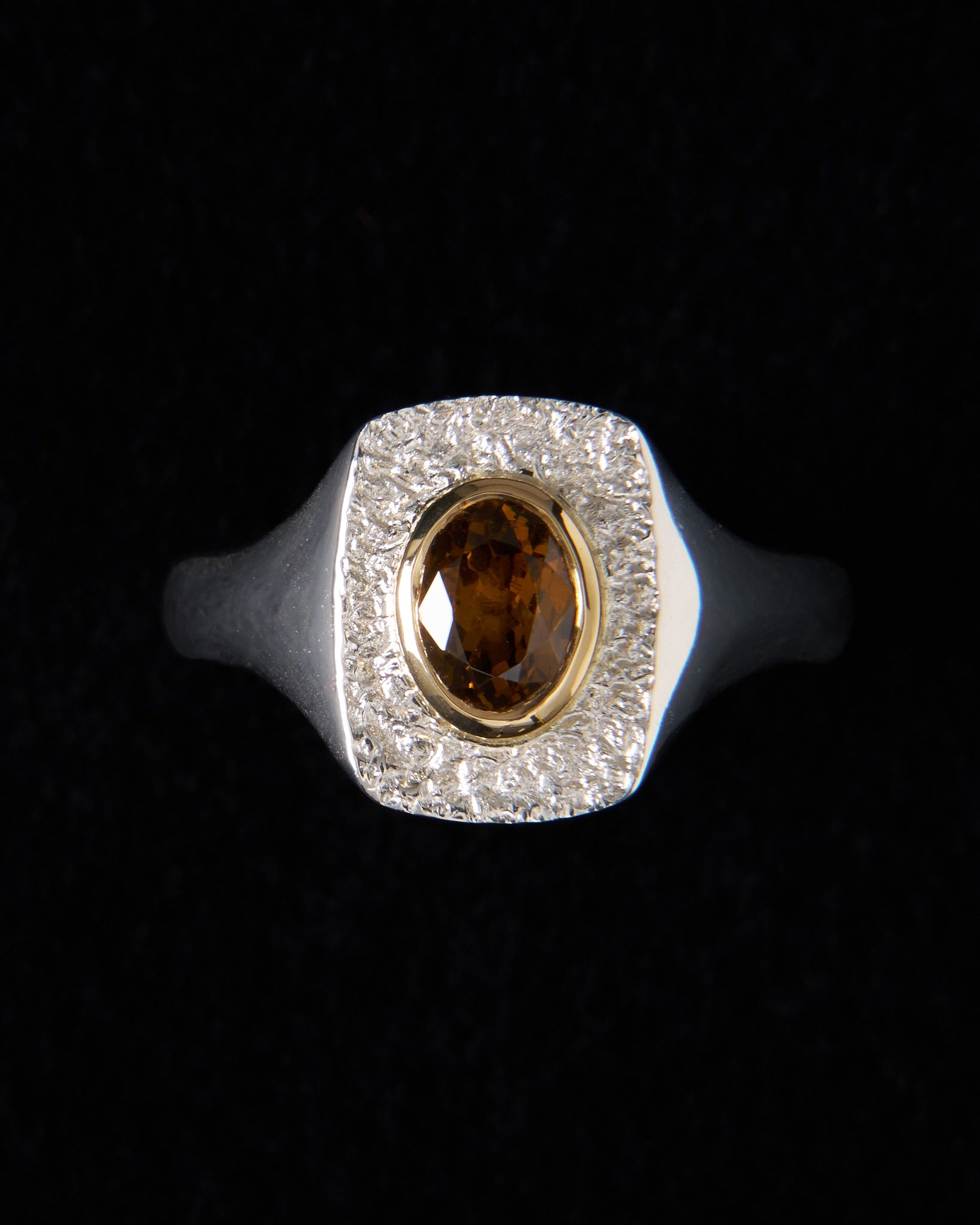 006 - RETICULATED SPHENE SILVER AND 18K GOLD RING - Sar Jewellery