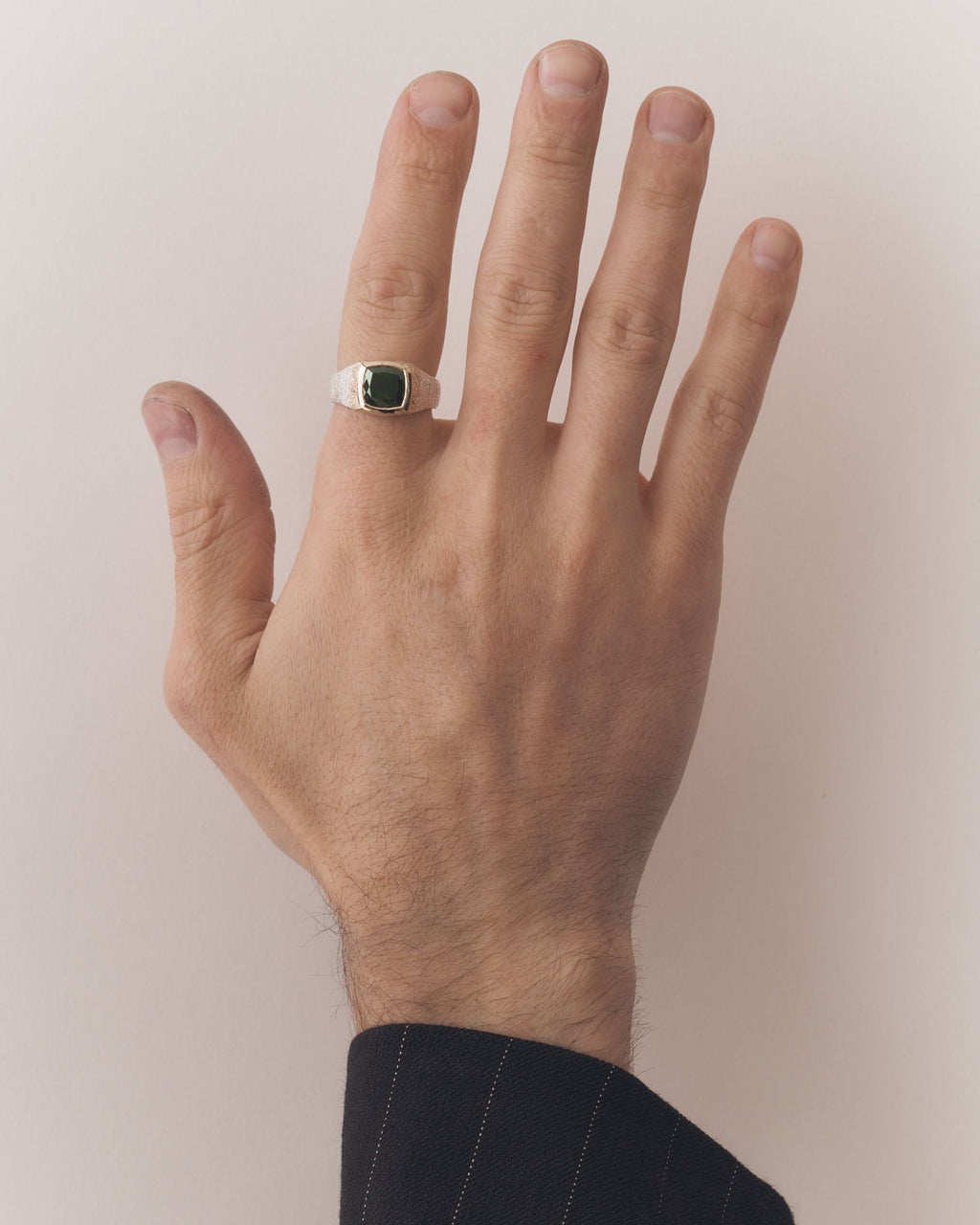 008 - LICHEN 3.35CT GREEN TOURMALINE SILVER AND 9K GOLD RING - Sar Jewellery