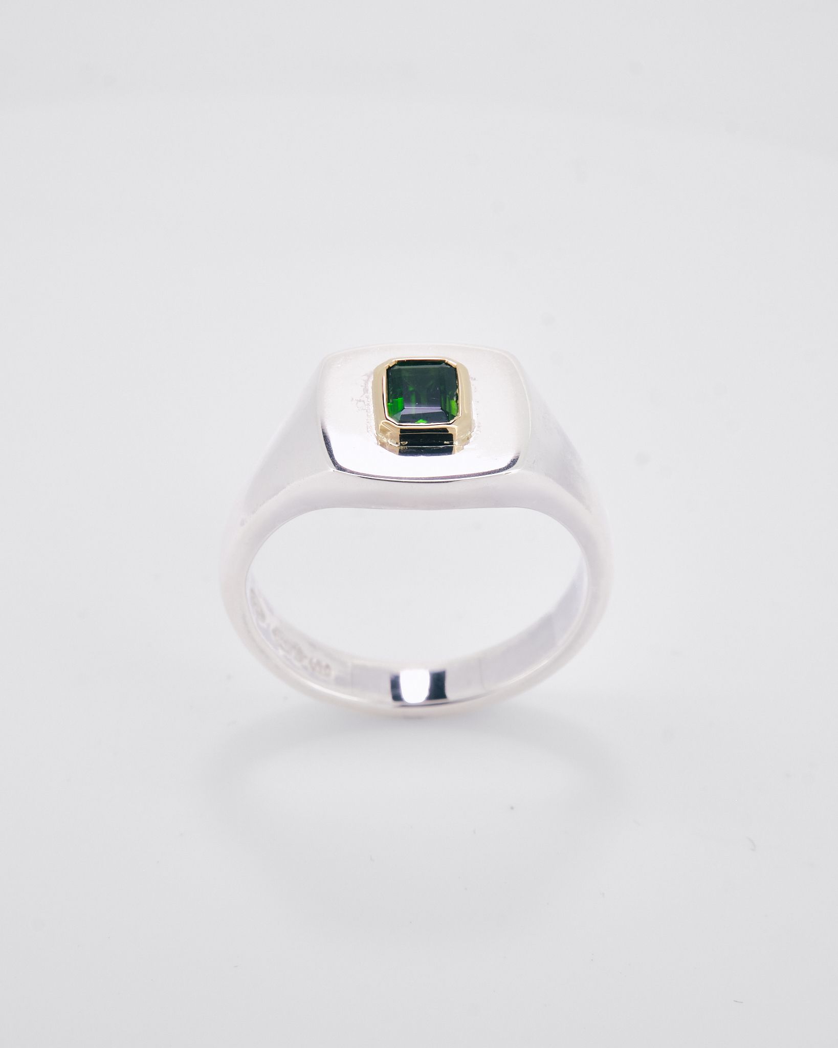 010 - BEAM 0.51CT CHROME DIOPSIDE SILVER RING - Sar Jewellery