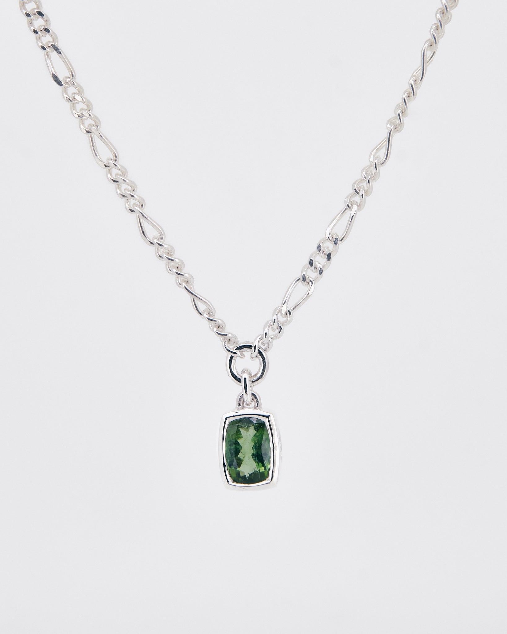 015 - VERDE 9.25 STERLING SILVER AND 0.85ct GREEN TOURMALINE PENDANT - Sar Jewellery