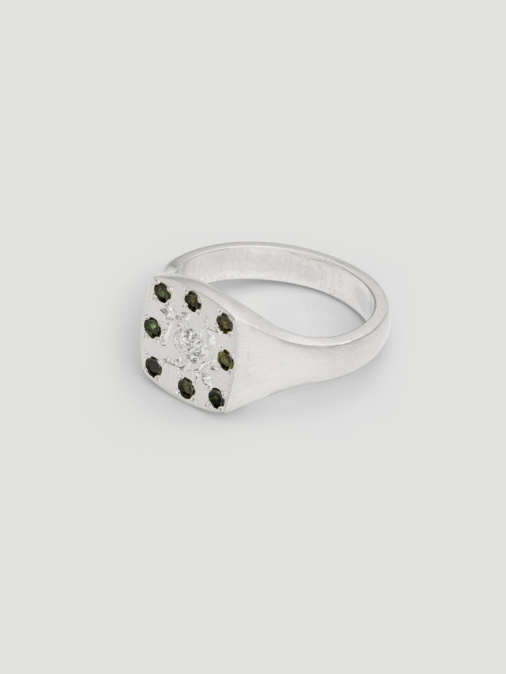 033 - "MULTIFLORA" GREEN TOURMALINE 9.25 STERLING SILVER SIGNET RING