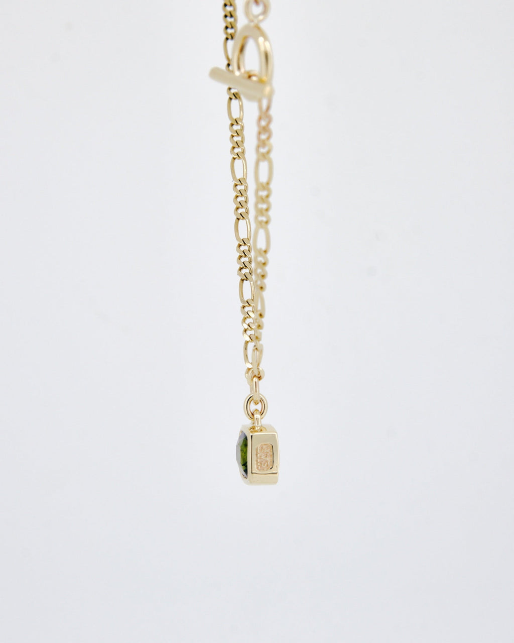 016 - MOSS 9K YELLOW GOLD AND 1.03ct GREEN TOURMALINE PENDANT - Sar Jewellery
