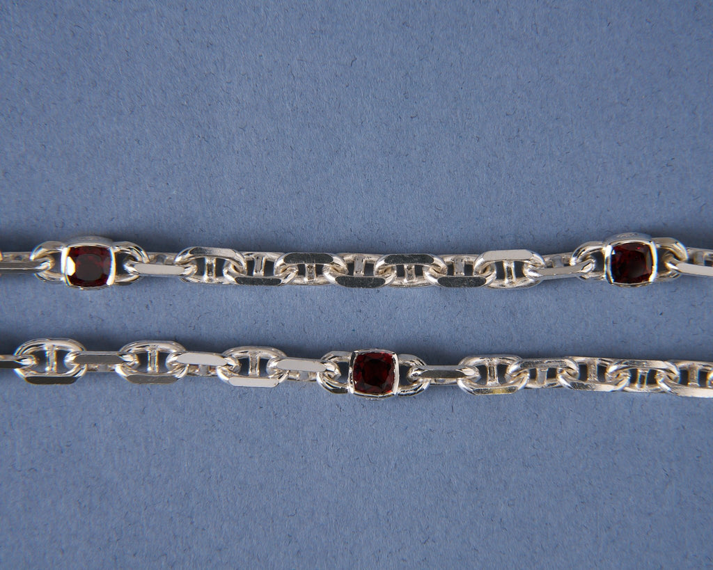 018 – STERLING SILVER MARINER CHAIN WITH 4.55ct GARNETS - Sar Jewellery