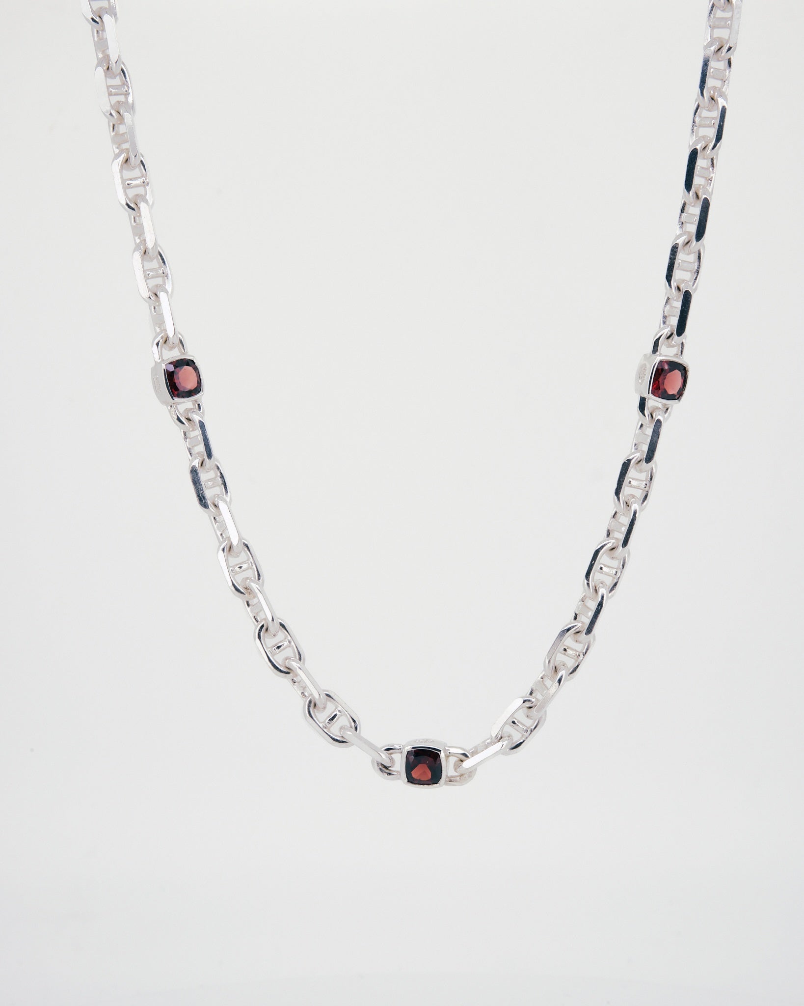 018 – STERLING SILVER MARINER CHAIN WITH 4.55ct GARNETS - Sar Jewellery
