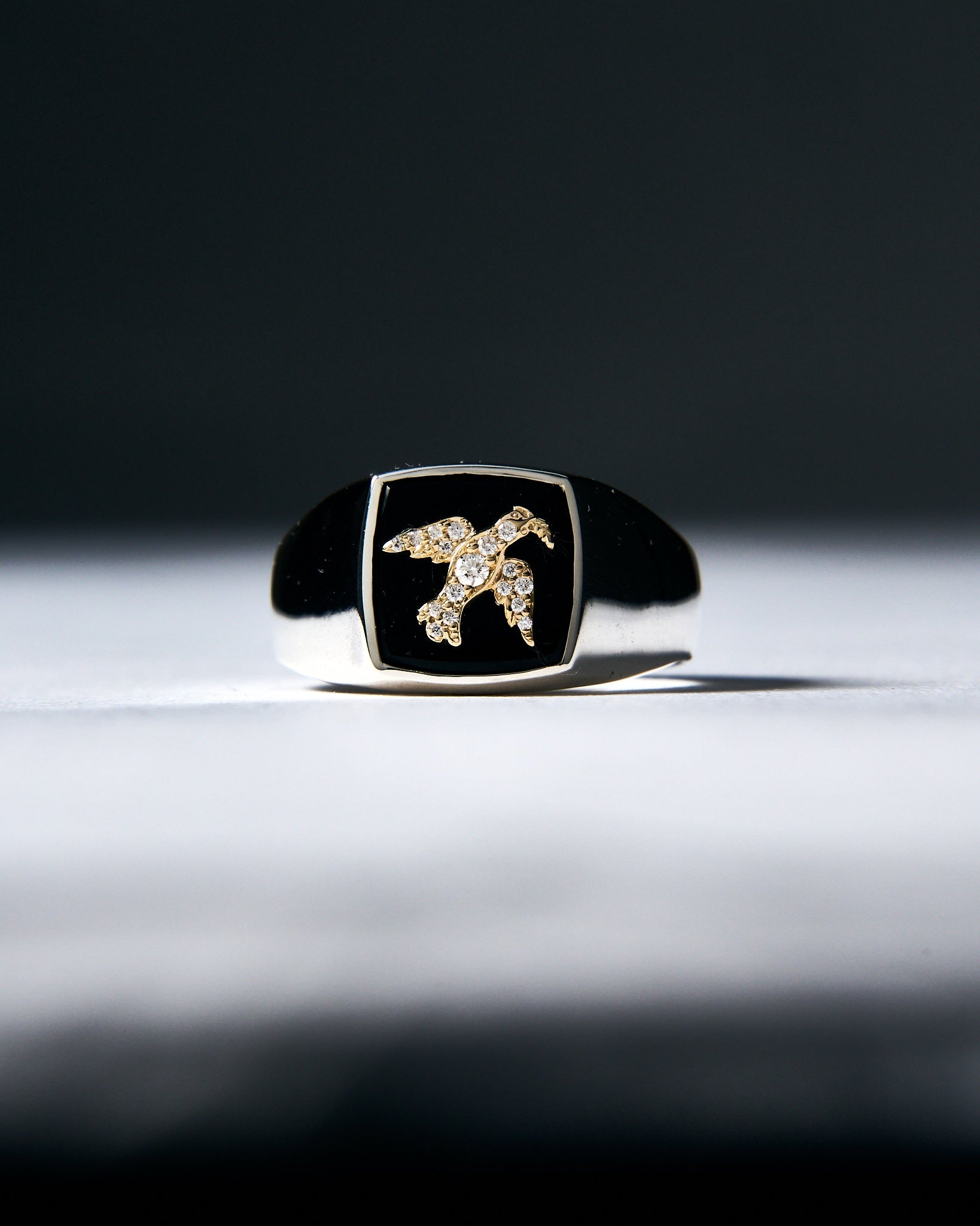 024 – PALOMA STERLING SILVER, ONYX, 9K GOLD AND WHITE DIAMOND SIGNET RING - Sar Jewellery