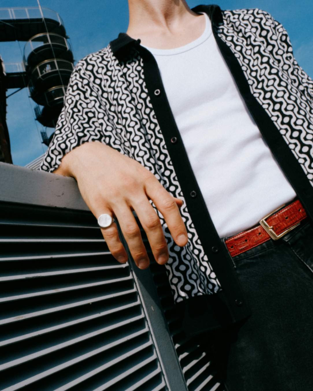 LUNA MOTHER OF PEARL RING - Sar Jewellery