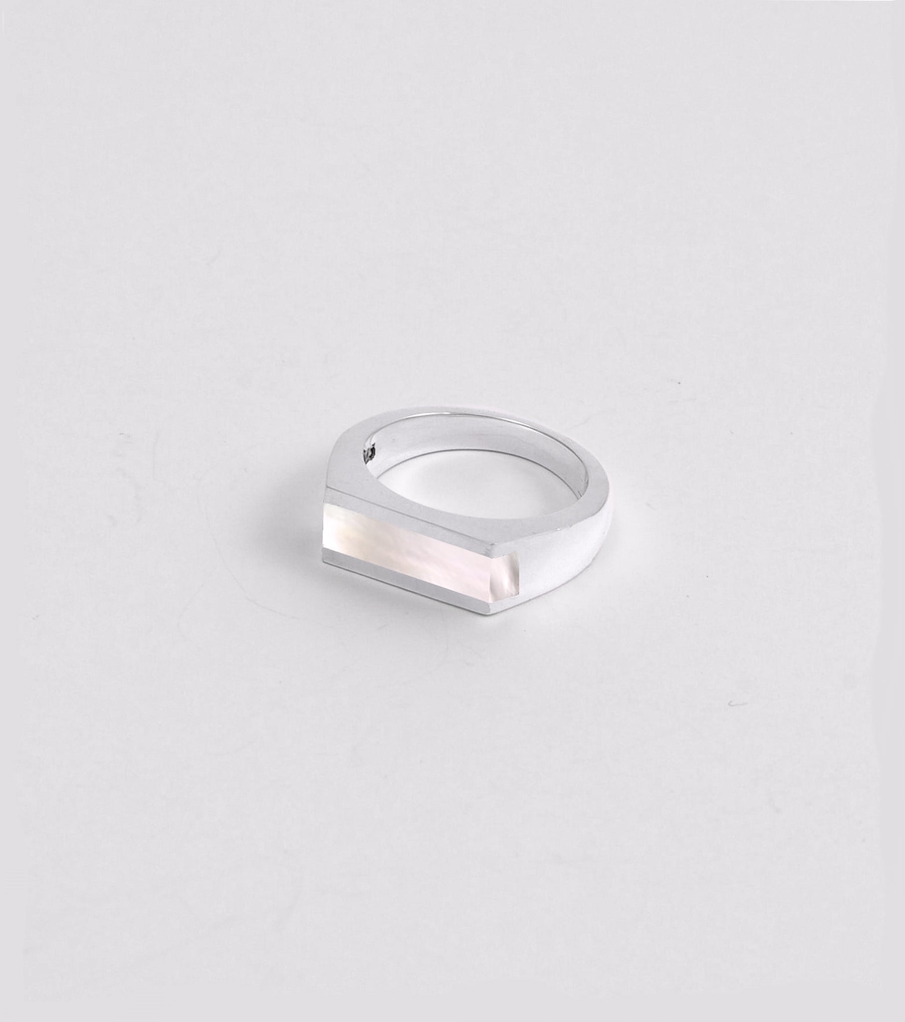 MARQUINA MOTHER OF PEARL RING - Sar Jewellery