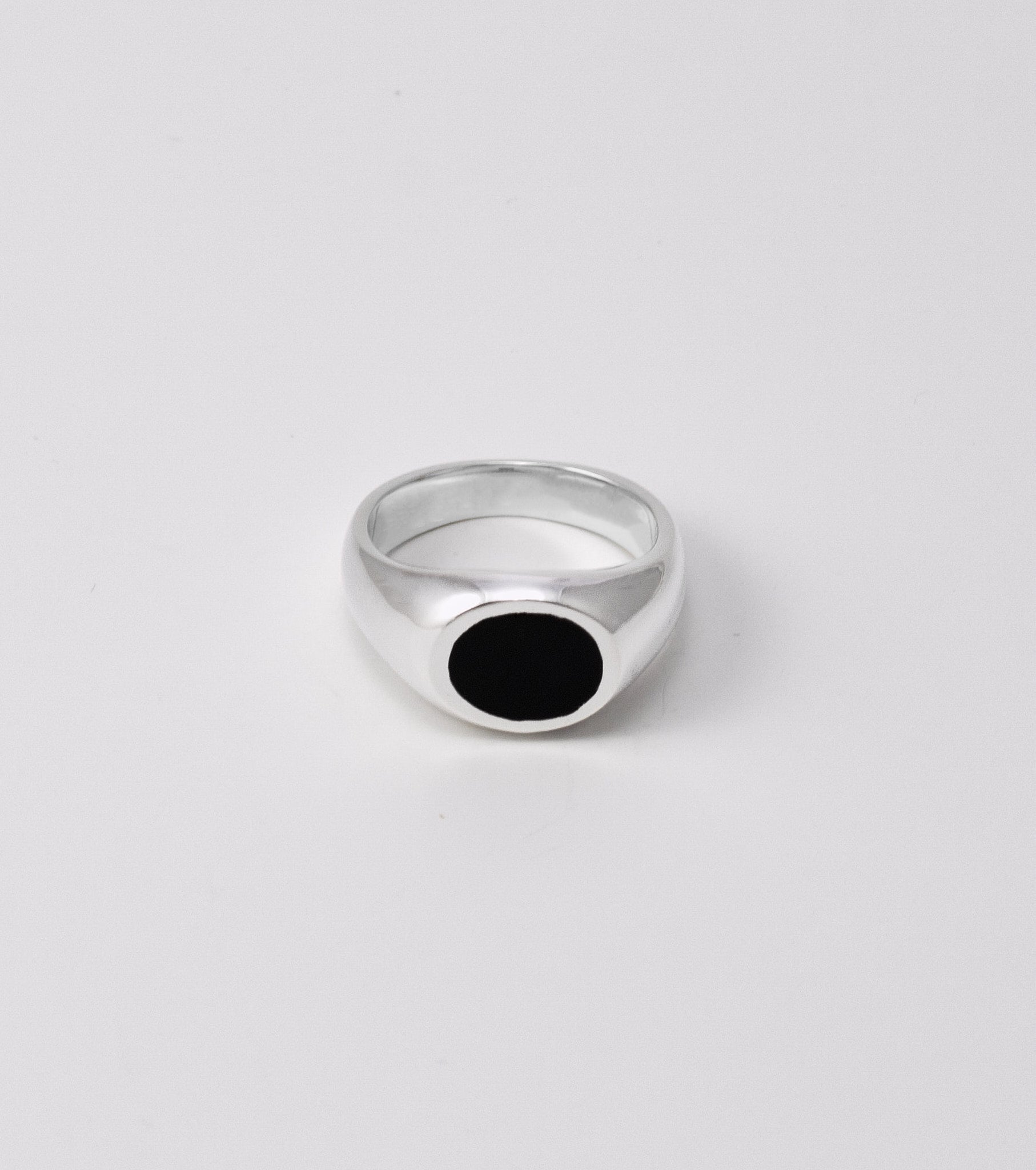 OVAL ANTIQUE ONYX RING - Sar Jewellery