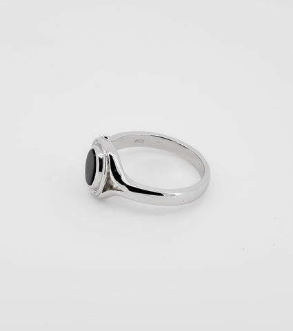 Surround oval Onyx Ring - Sar Jewellery