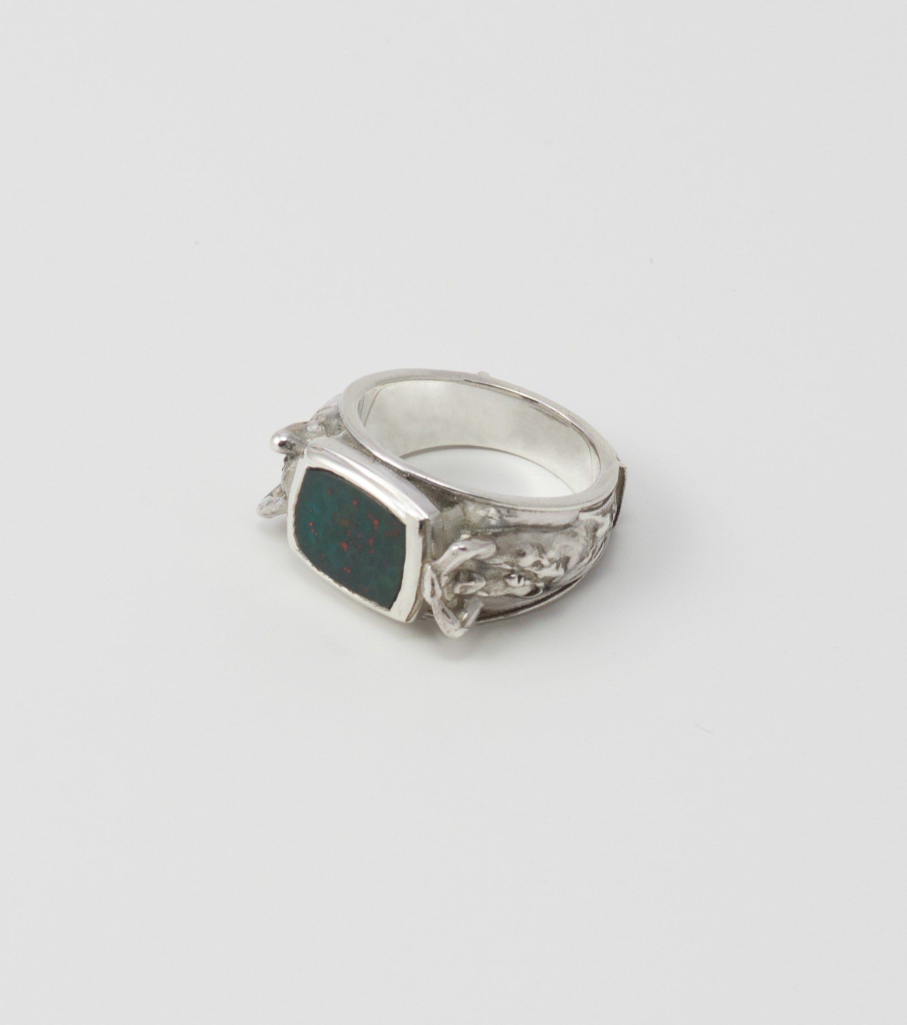Atlante ring with Bloodstone - Sar Jewellery