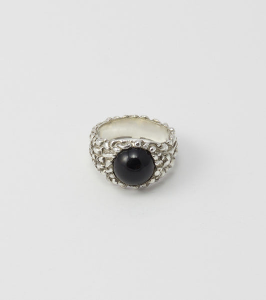 Lagrima ring with Onyx - Sar Jewellery