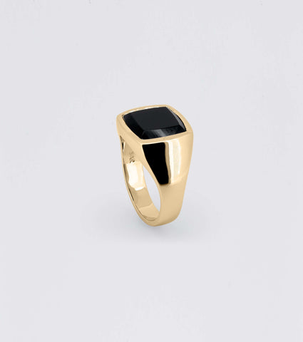 Large Beveled Onyx Signet Ring - Sar Jewellery