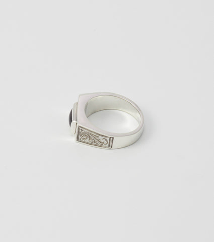 Leaf ring with Indian Garnet - Sar Jewellery