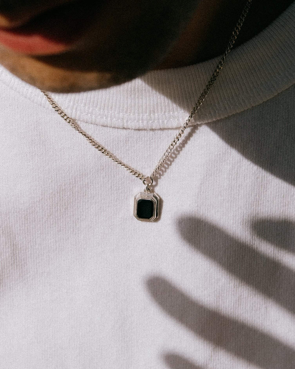 Ornament Onyx pendant - Sar Jewellery