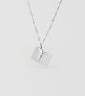 Reliquia locket necklace open - Sar Jewellery